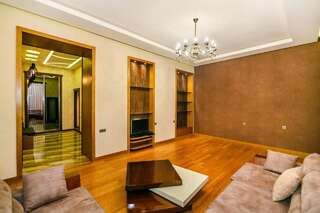 Апартаменты Sahil plaza modern Баку Апартаменты с 3 спальнями-1